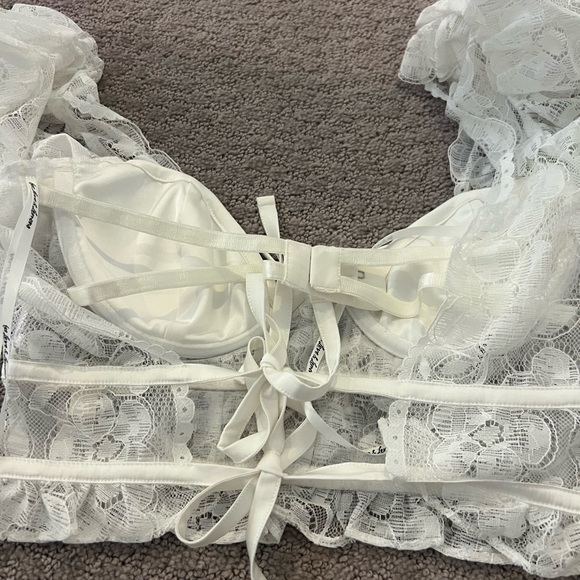 For Love and Lemmons Lorena Top - Picture 9 of 16